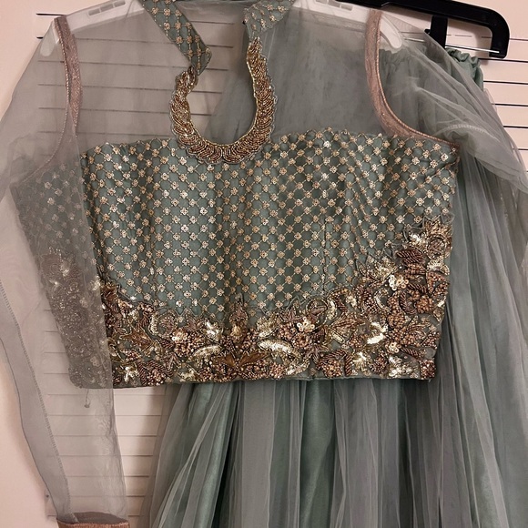 Pakistani-dress - Picture 6 of 7